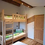 Mitterschützinghof Apartment *