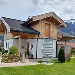 Mitterschützinghof *